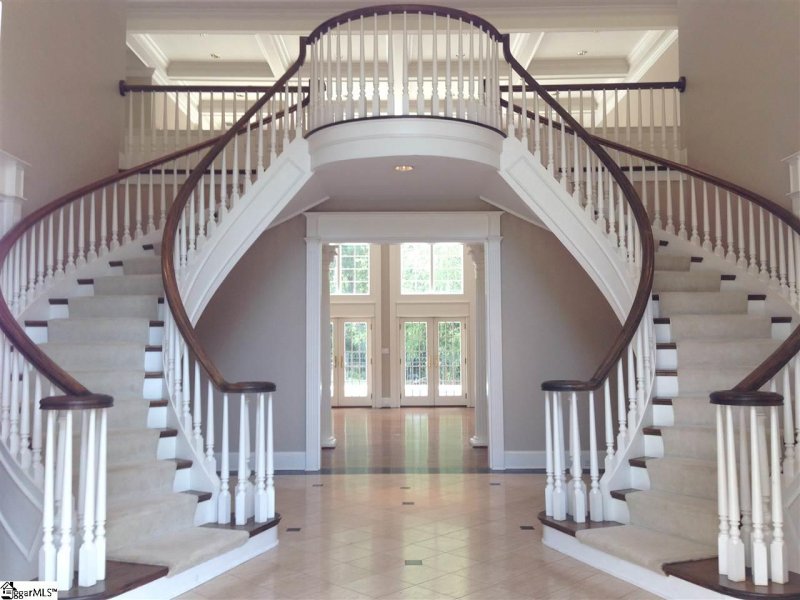 Property image 2 at 330 Ashwick Court, Spartanburg, SC 29301