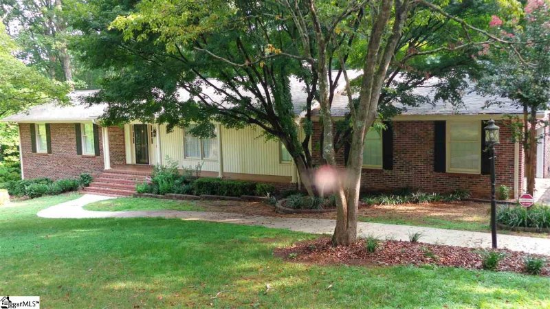 Property image 2 at 200 Loch Lomond Drive, Pickens, SC 29671