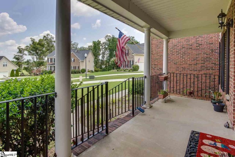 Property image 2 at 6 Cleyera Court, Simpsonville, SC 29681-3684