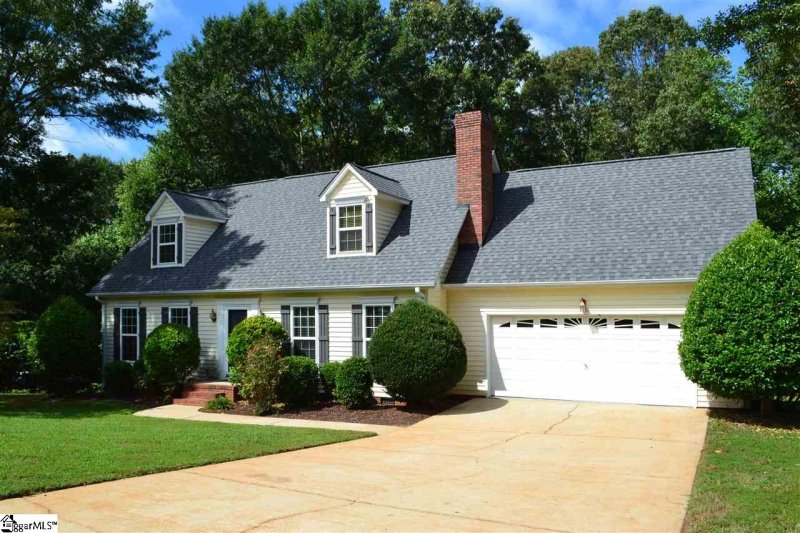 311 N Valley View Drive