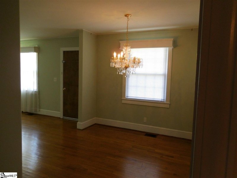 Property image 4 at 17 Cole Road, Greenville, SC 29611