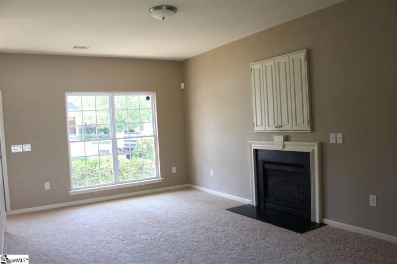 Property image 4 at 338 Capstone Lane, Spartanburg, SC 29301