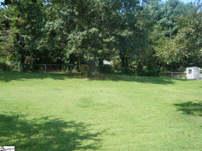 Property image 3 at 213 Stonegate Court, Easley, SC 29642