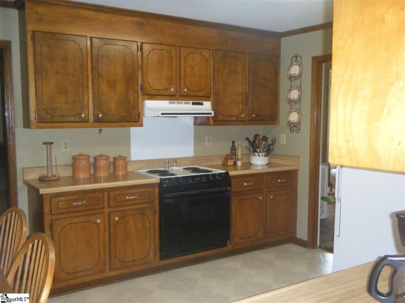 Property image 4 at 213 Stonegate Court, Easley, SC 29642