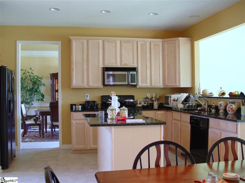 Property image 4 at 1208 Carriage Park Circle, Greer, SC 29650