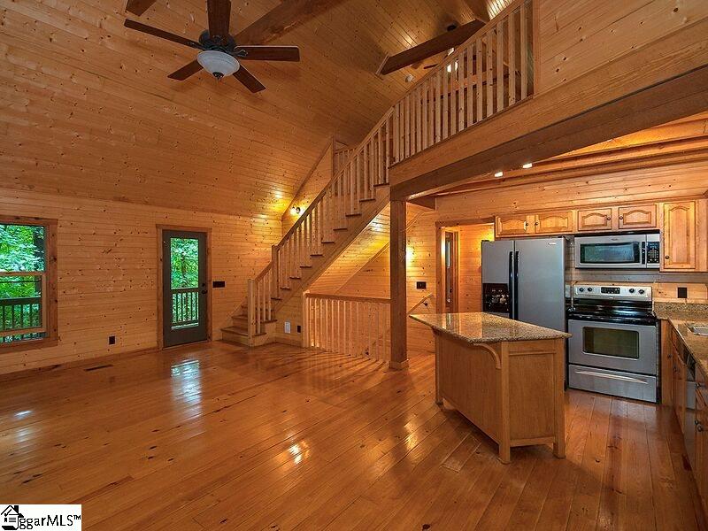 Property image 5 at 4 Matthews Creek Lane, Cleveland, SC 29635