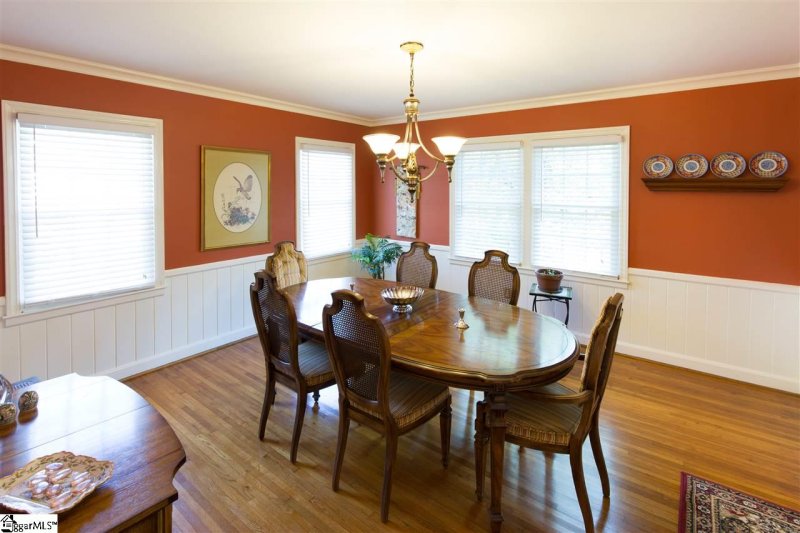 Property image 5 at 147 Lullwater Road, Greenville, SC 29607