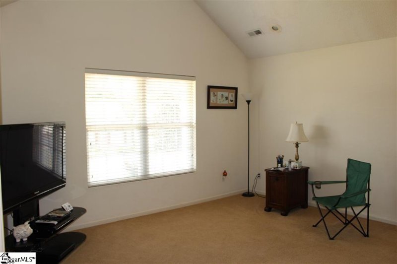 Property image 4 at 201 Lynhaven Drive, Spartanburg, SC 29303