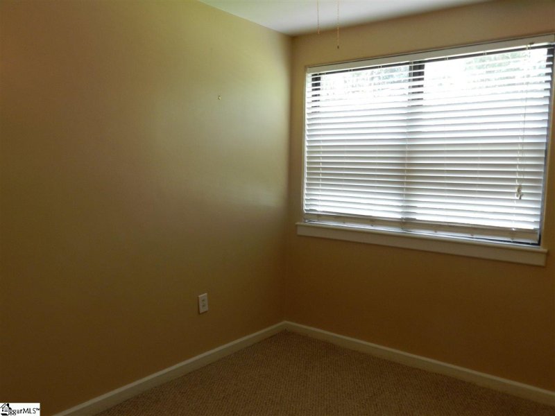 Property image 5 at 62 Faris Circle, Greenville, SC 29605