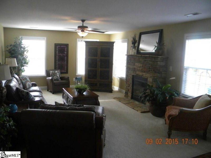 Property image 2 at 201 Silver Run Lane, Greenville, SC 29607