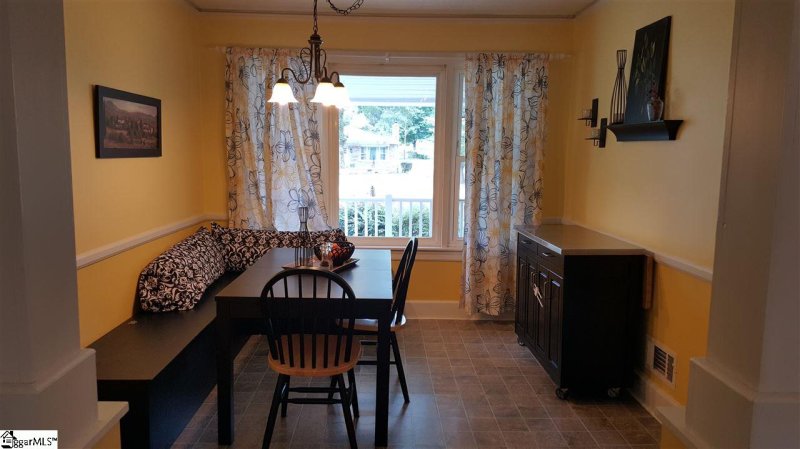 Property image 5 at 122 Wood Drive, Greer, SC 29651