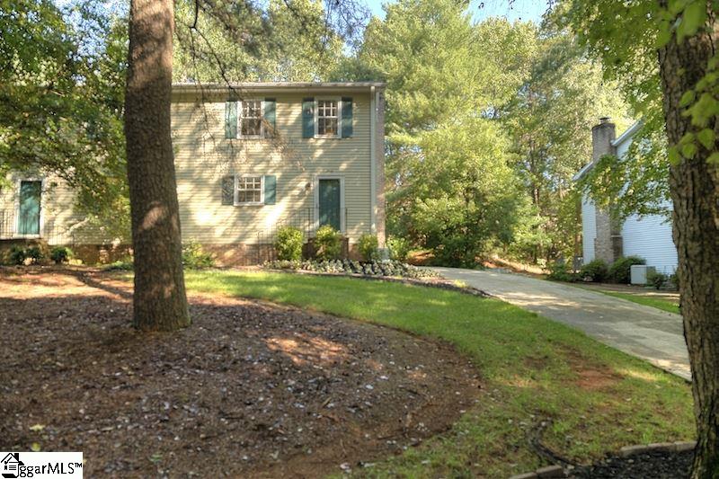 Property image 2 at 30 Dover Drive, Taylors, SC 29687