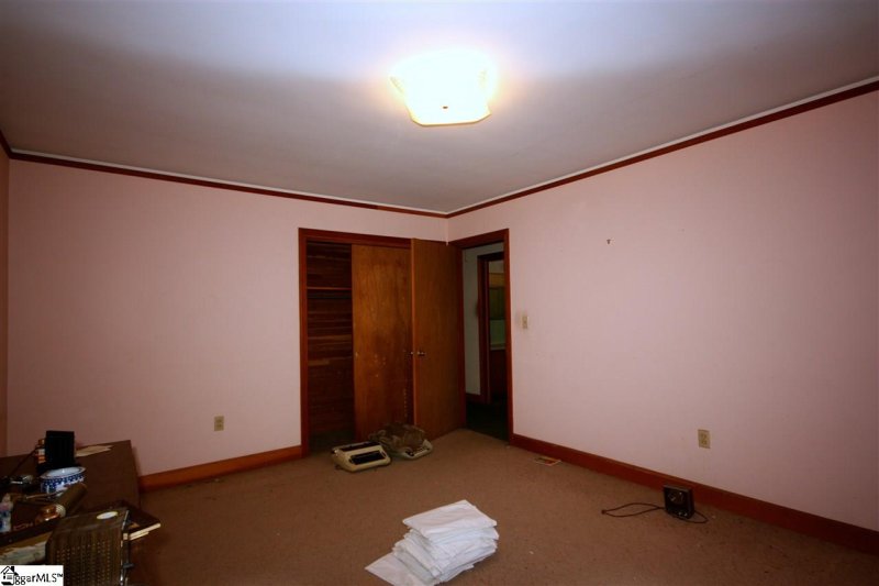 Property image 5 at 14 Arbutus Trail, Greenville, SC 29607