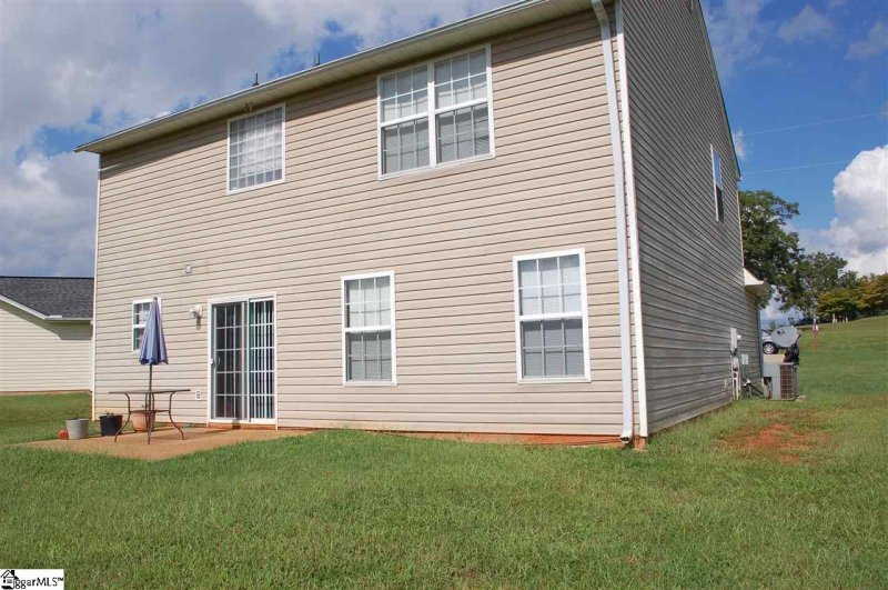 Property image 4 at 317 N D Street, Easley, SC 29640