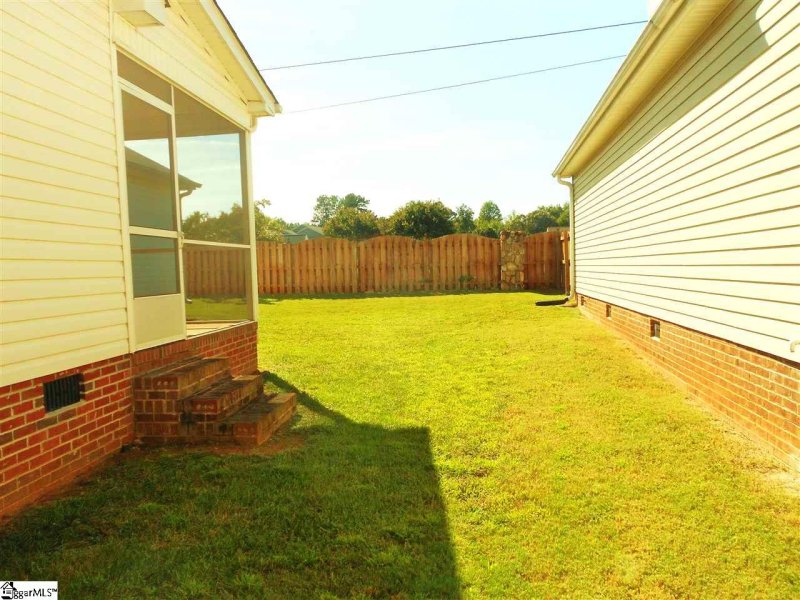 Property image 3 at 110 Waterford Way, Easley, SC 29642