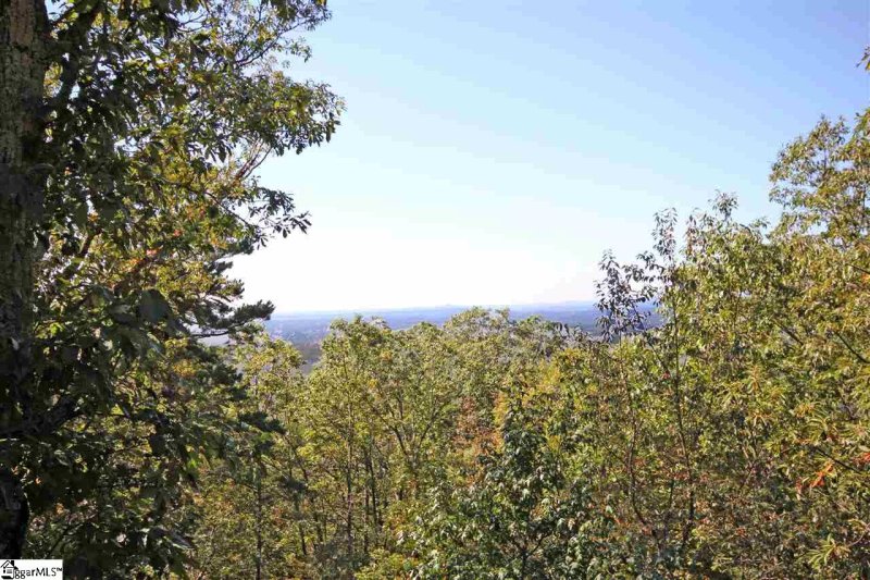 Property image 2 at 87 LAUREL RIDGE, Greenville, SC 29609