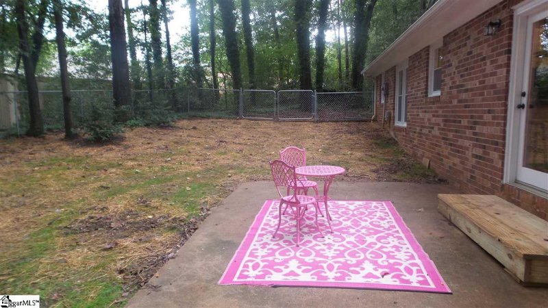 Property image 2 at 7 Pritchard Lane, Taylors, SC 29687