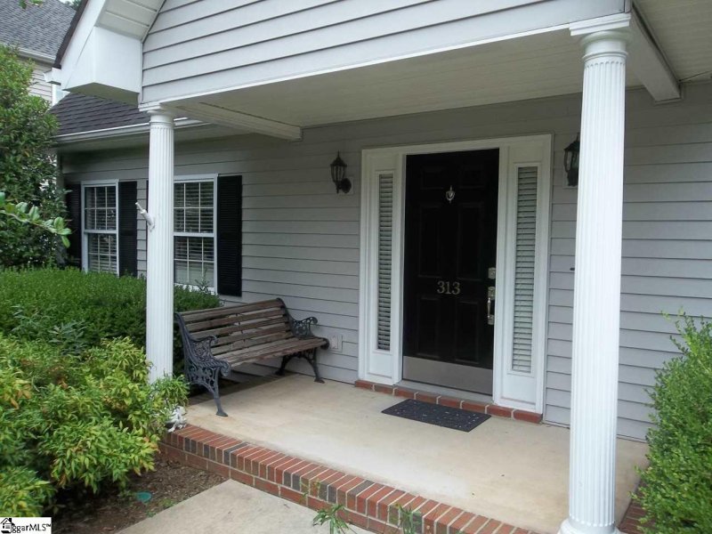 Property image 2 at 313 Chetsworth Lane, Greenville, SC 29607
