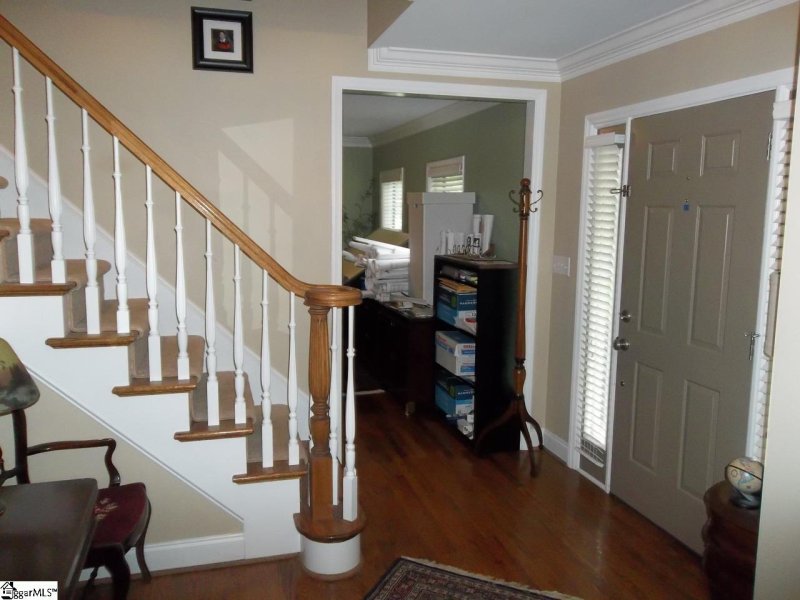 Property image 3 at 313 Chetsworth Lane, Greenville, SC 29607