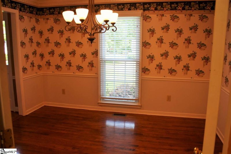 Property image 3 at 5 Nielson Circle, Taylors, SC 29687