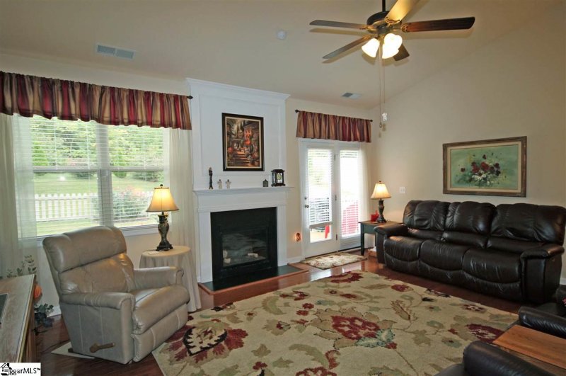 Property image 4 at 319 DEER CHASE Drive, Duncan, SC 29334