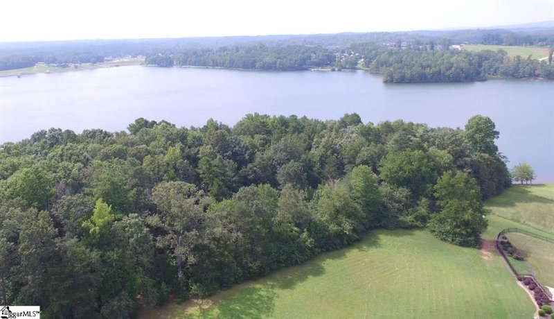 Property image 5 at 121 Shore Vista Lane, Greer, SC 29651