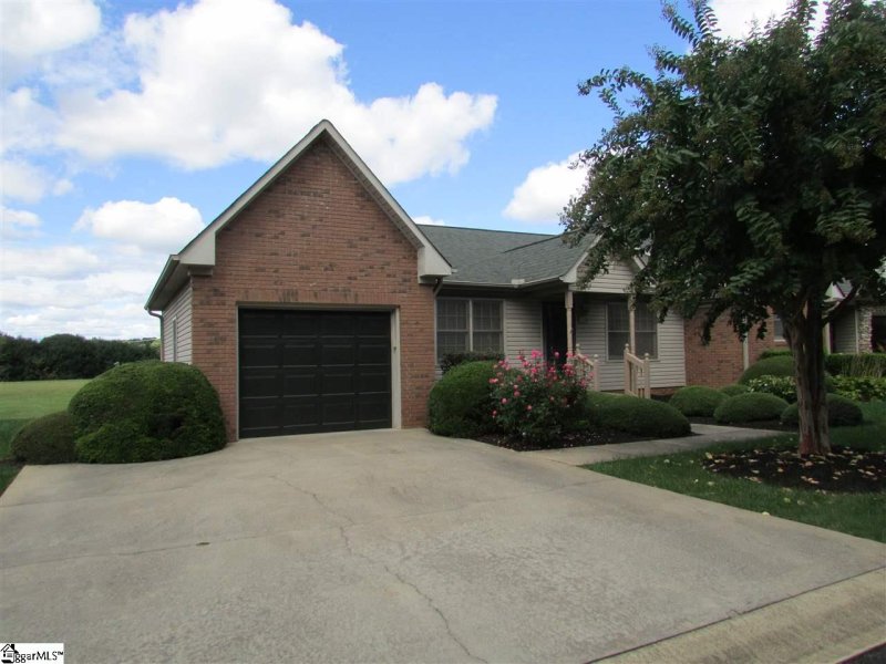 100A Pinnacle Lane