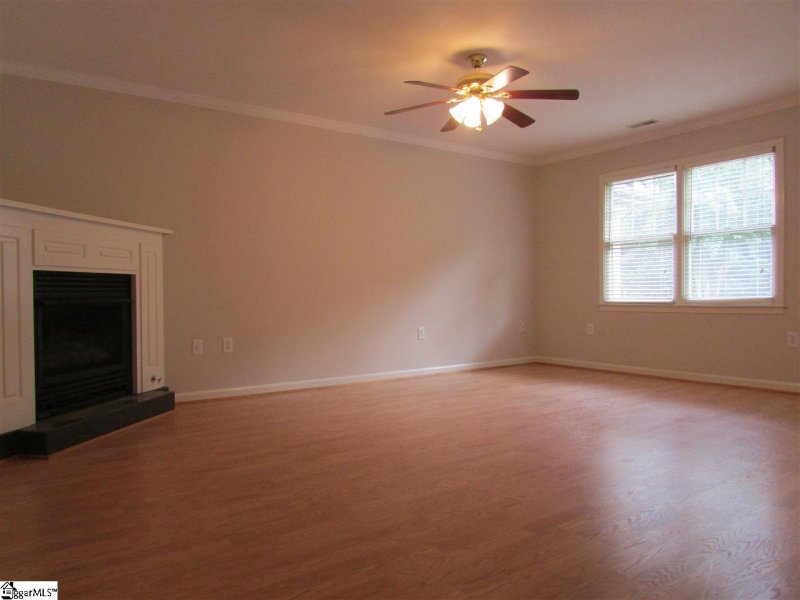 Property image 4 at 100A Pinnacle Lane, Easley, SC 29642