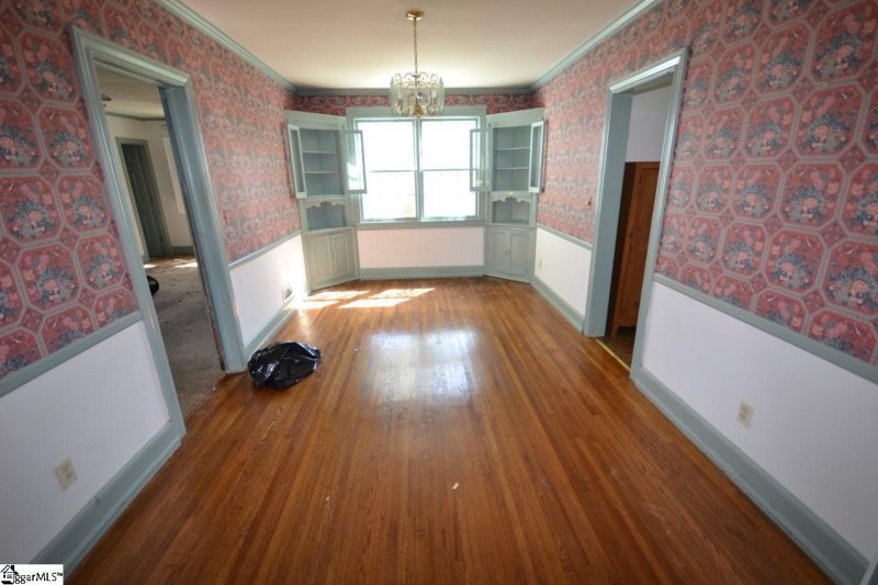 Property image 3 at 142 Mount Vista Avenue, Greenville, SC 29605