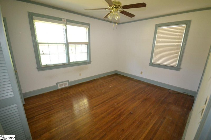 Property image 4 at 142 Mount Vista Avenue, Greenville, SC 29605