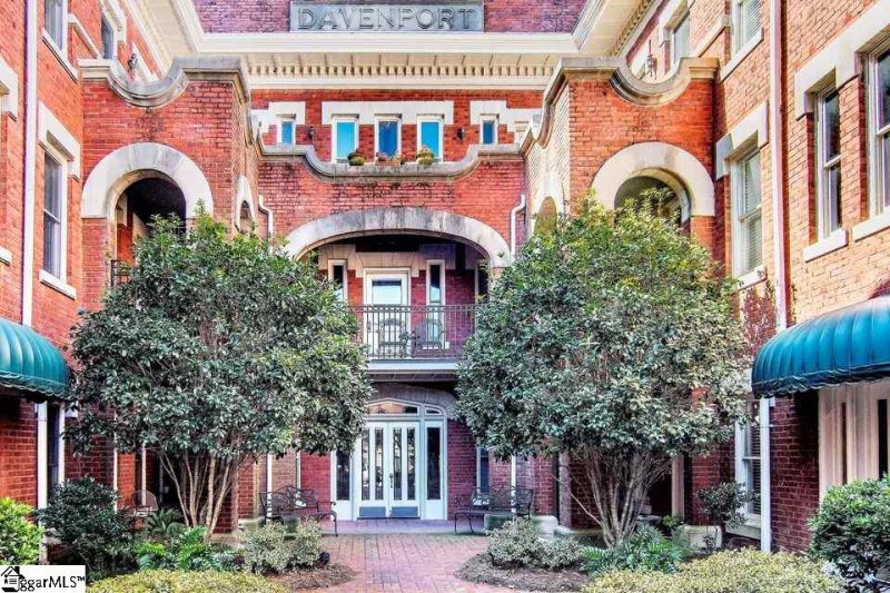 Property image 2 at 400 E Washington Street, Greenville, SC 29601