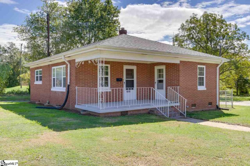 Property image 2 at 1019 N Franklin Road, Greenville, SC 29617