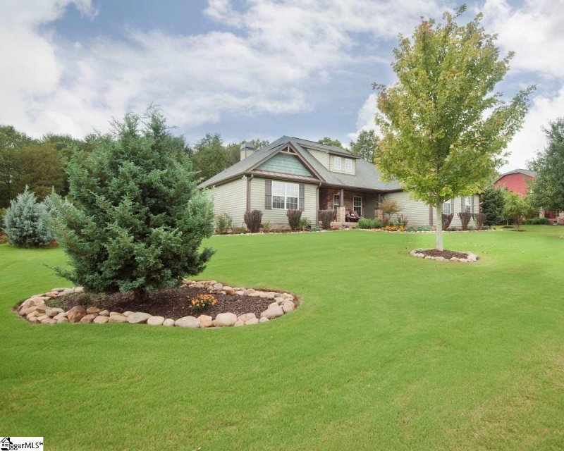 Property image 3 at 309 Wittrock Court, Taylors, SC 29687