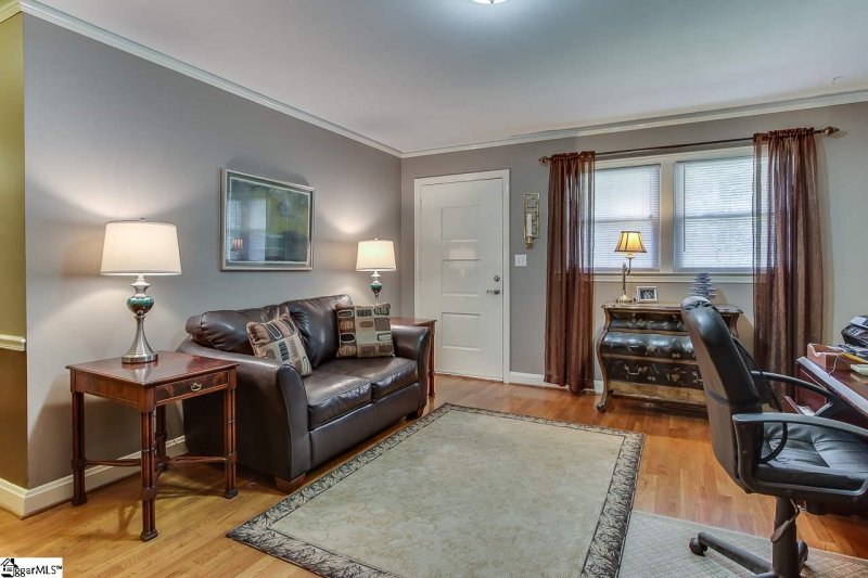 Property image 2 at 542 Rockmont Road, Greenville, SC 29615-2217