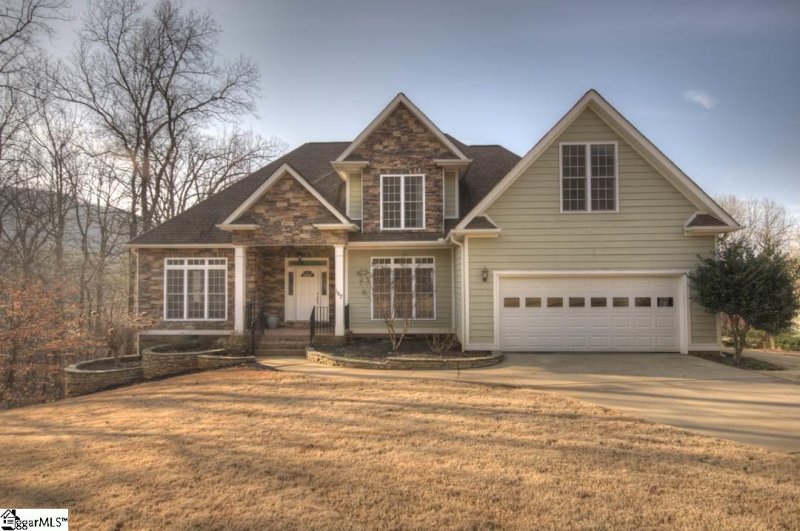 162 Club View Drive