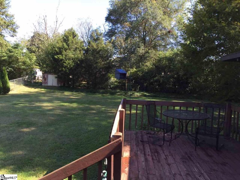 Property image 4 at 10 Overton Avenue, Greenville, SC 29617-7512