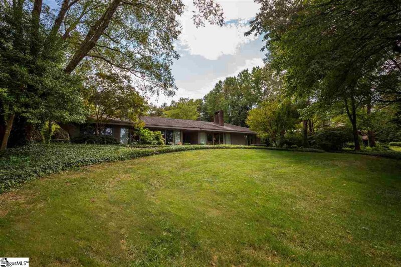 208 Highbourne Drive