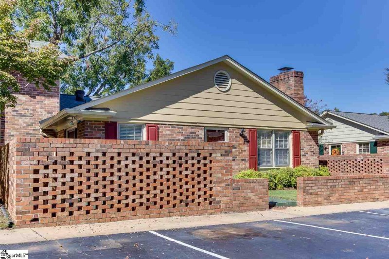 Property image 2 at 710 Hunts Bridge Road, Greenville, SC 29617