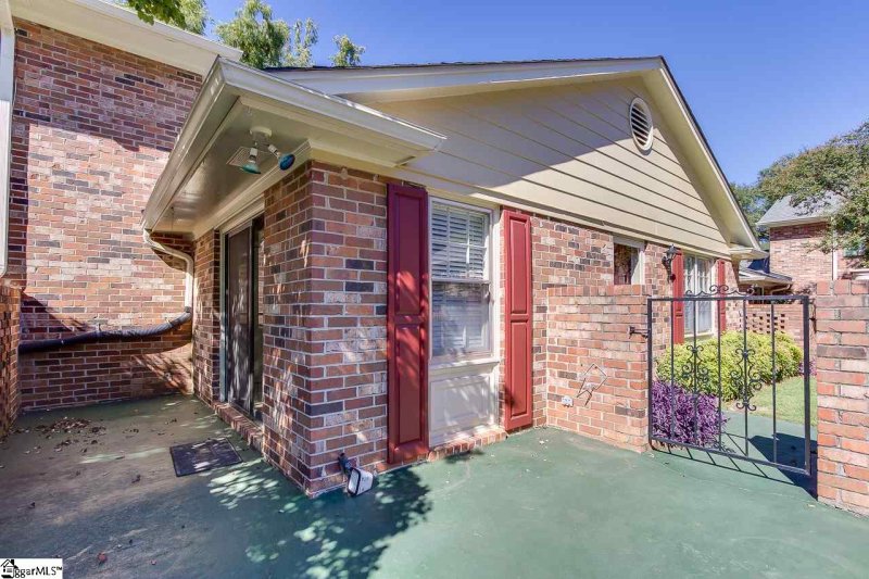 Property image 5 at 710 Hunts Bridge Road, Greenville, SC 29617