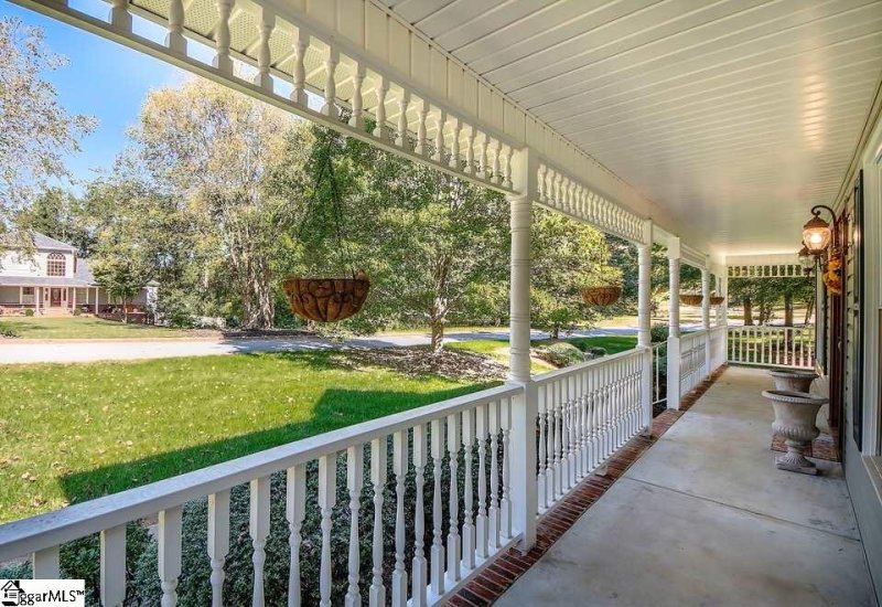 Property image 2 at 302 Poplar Ridge Road, Simpsonville, SC 29681