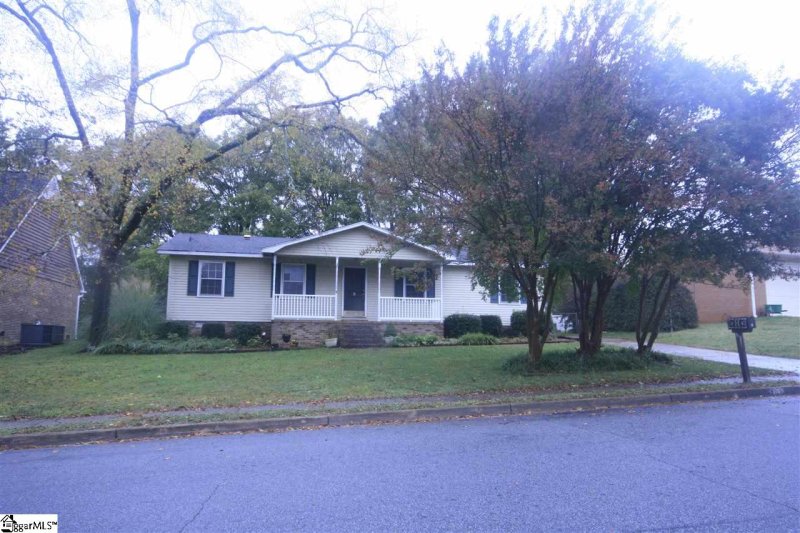 Property image 3 at 8 Dahlglen Avenue, Greenville, SC 29607