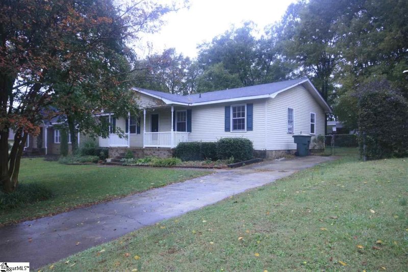 Property image 4 at 8 Dahlglen Avenue, Greenville, SC 29607