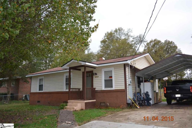 Property image 4 at 207 Boyd Avenue, Simpsonville, SC 29681