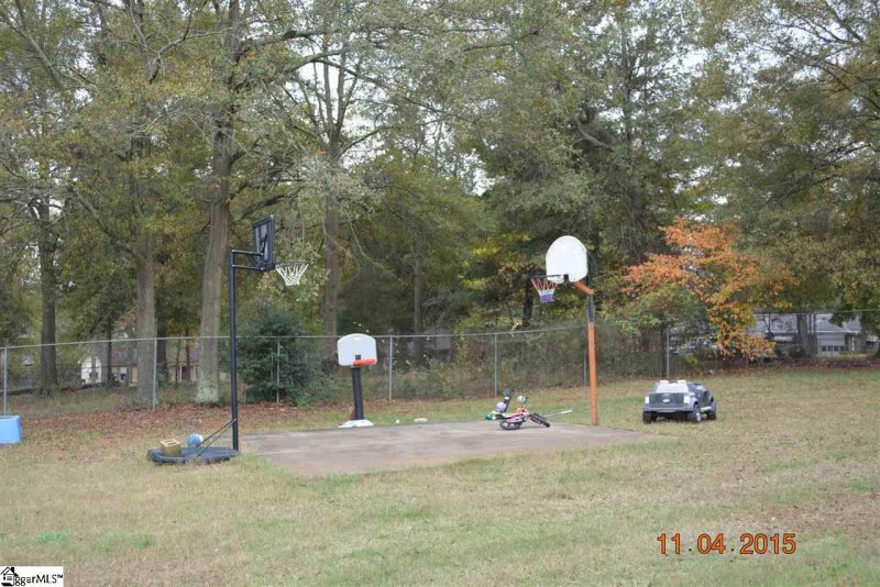 Property image 5 at 207 Boyd Avenue, Simpsonville, SC 29681