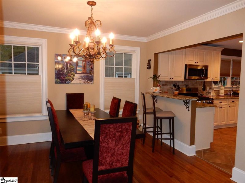 Property image 5 at 205 E Faris Road, Greenville, SC 29605