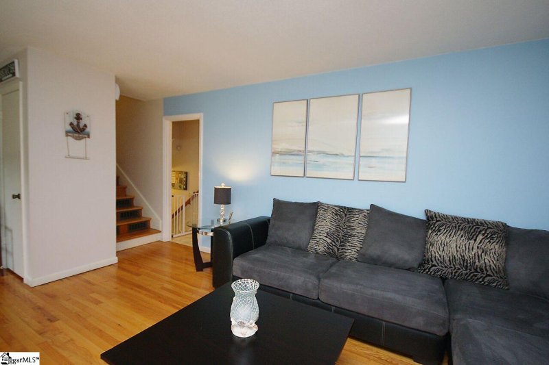 Property image 5 at 226 Singing Woods Lane, Spartanburg, SC 29301