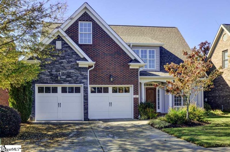 Property image 2 at 621 Reba Dale Court, Spartanburg, SC 29307