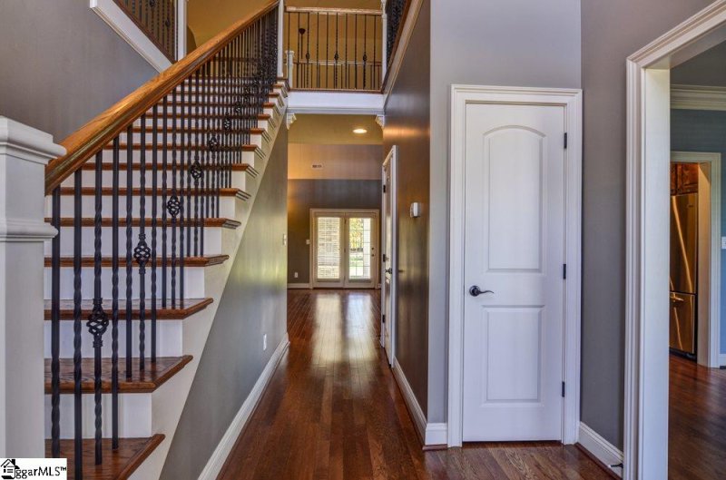 Property image 4 at 621 Reba Dale Court, Spartanburg, SC 29307