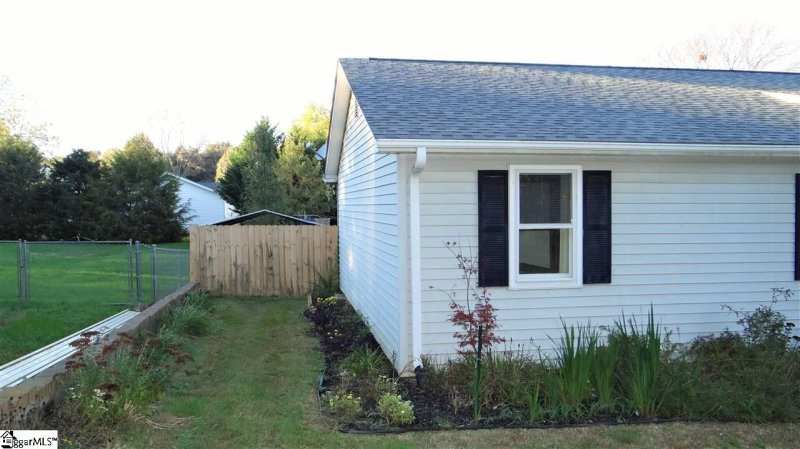 Property image 5 at 7 Arrowood Court, Mauldin, SC 29662