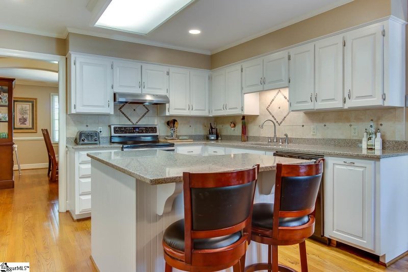 Property image 4 at 303 Lakewinds Boulevard, Inman, SC 29349